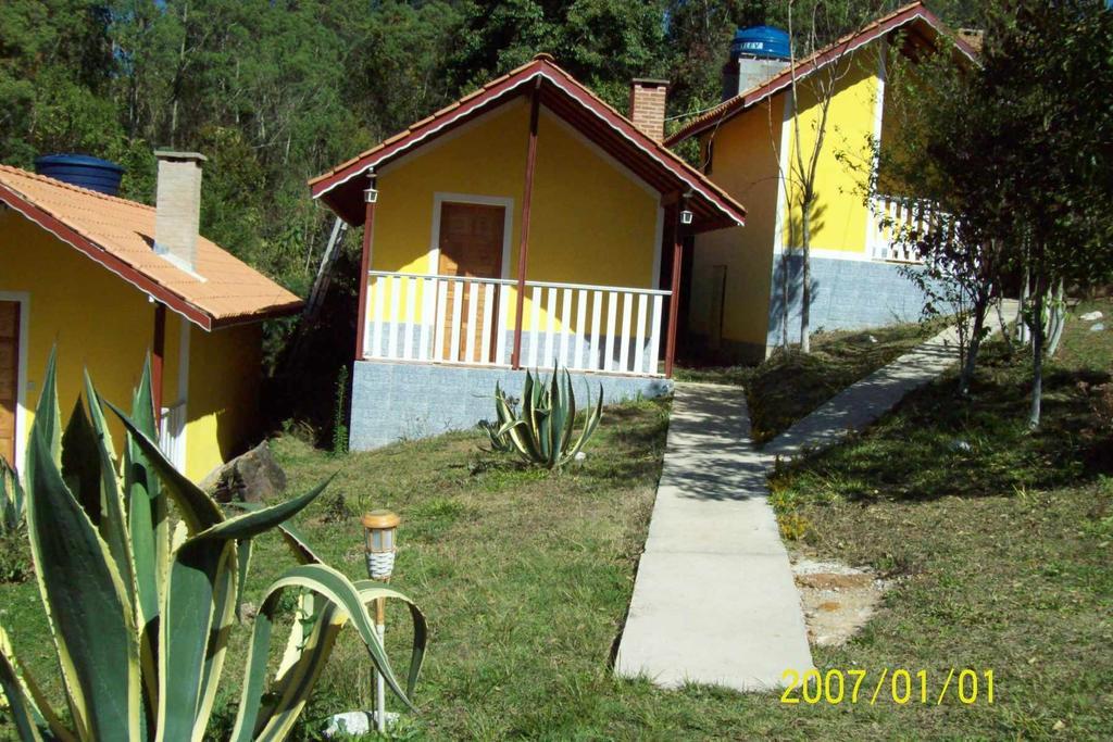 Chales Canto Dos Passaros Monte Verde  Eksteriør billede